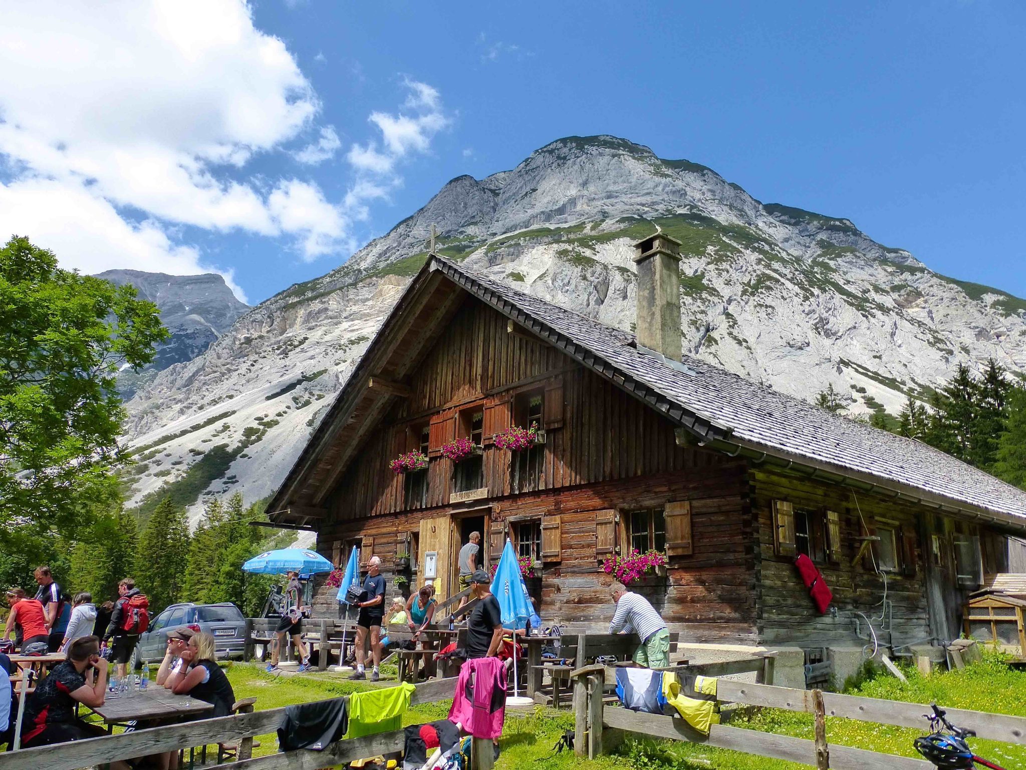 Seefeld (Sellawie): Kastenalm